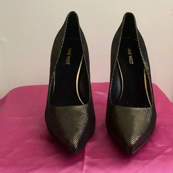 Nine West Shimmering Bronze 5” Heels - Picture 2 of 5